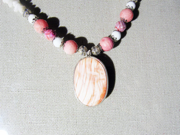 Coral Necklace - Image 4